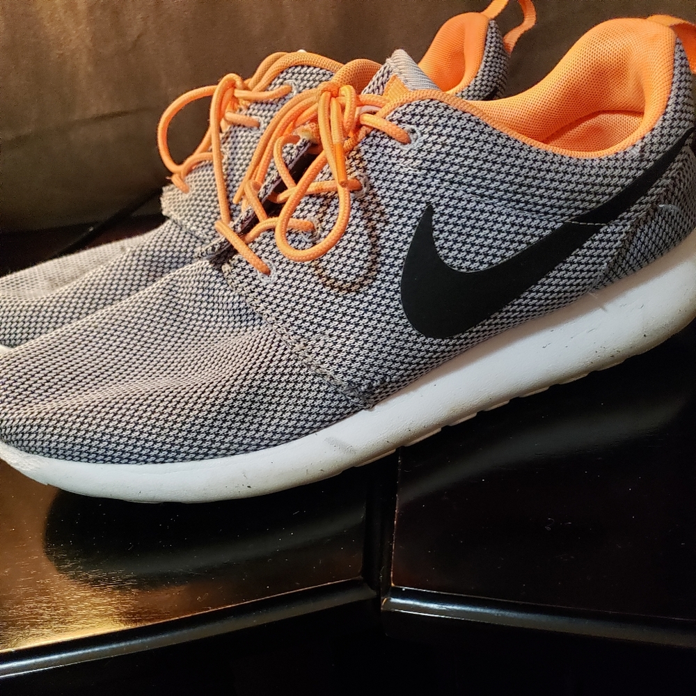 Nike shoes
